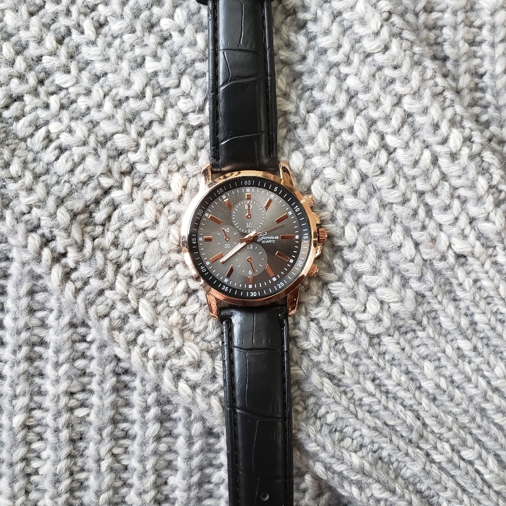 Chronograph Look Fashion Watch